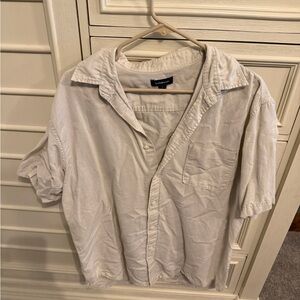 Croft & Barrow Off-White Button-Up Shirt